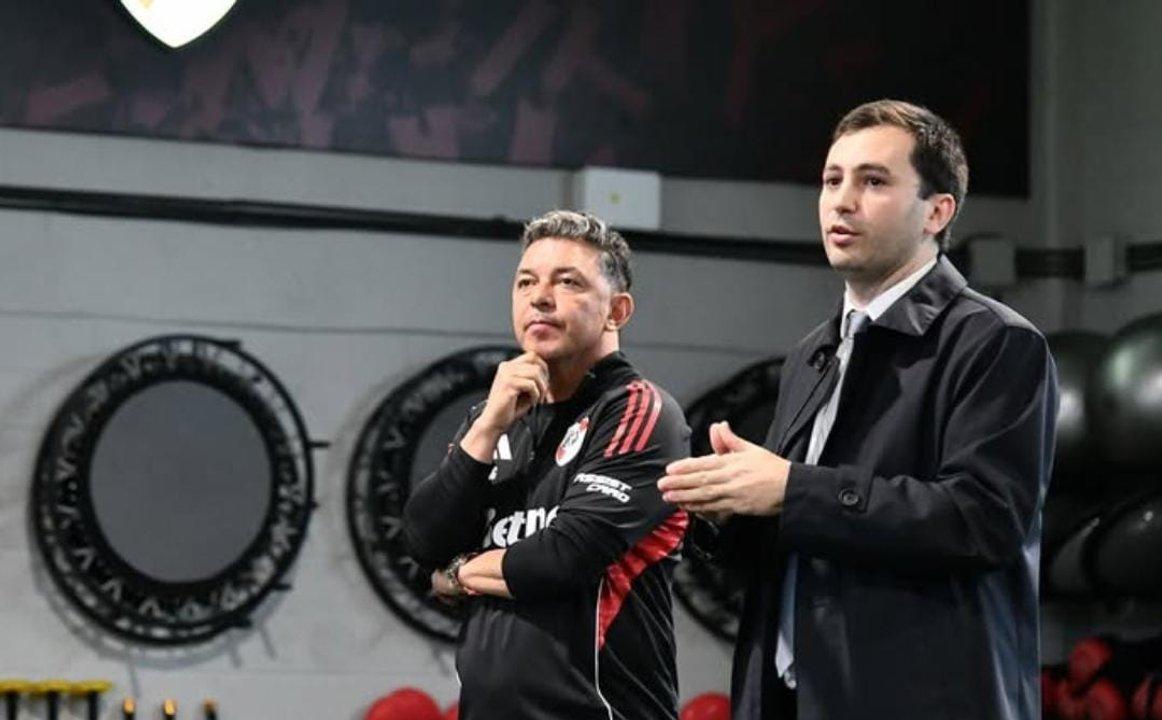 Di Carlo acompantildeoacute al plantel de River tras la derrota en el Monumental