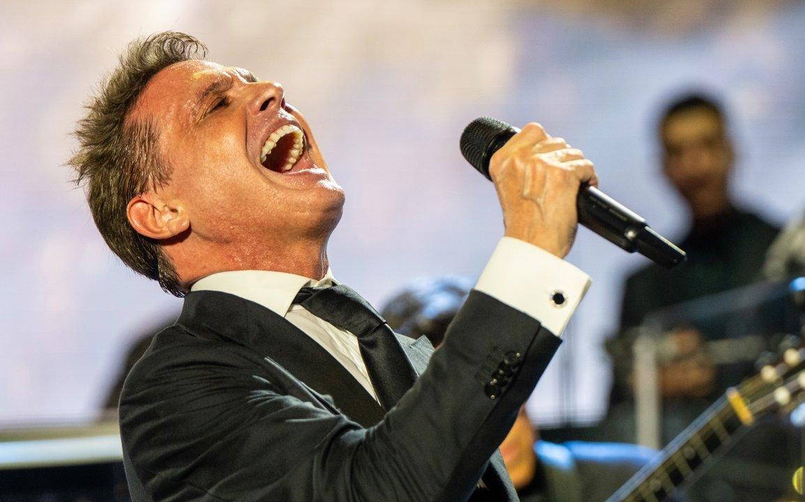 Navidad con Luis Miguel- las canciones del ldquoSol de Meacutexico que reviven los claacutesicos festivos
