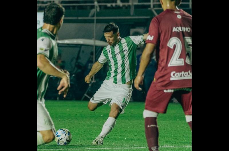 El referente de Banfield Sergio Vittor explicoacute la ausencia del plantel a un entrenamiento de la semana pasada