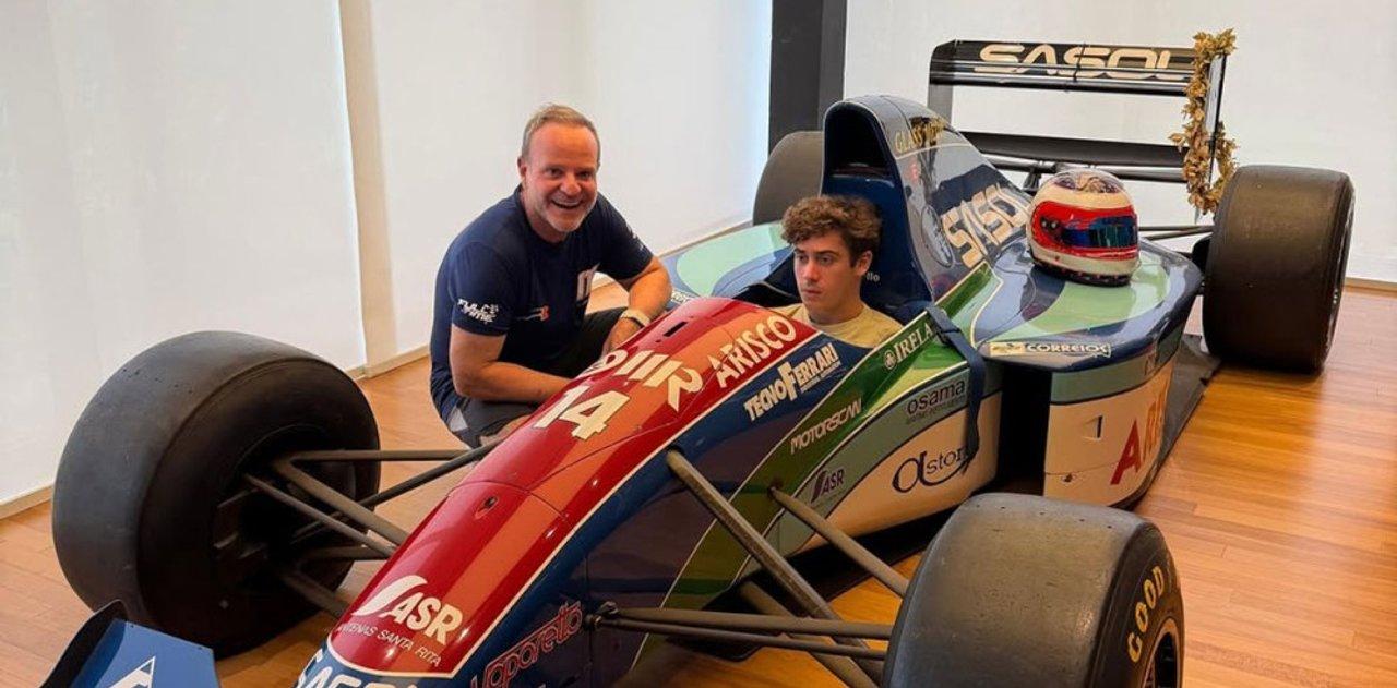 En la previa del Gran Premio de Brasil Colapinto comioacute un asado con un histoacuterico piloto de la Foacutermula 1