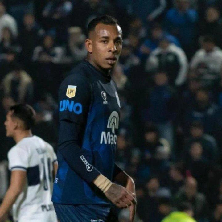 Video- El penal con el que Independiente Rivadavia conquistoacute la Copa Argentina