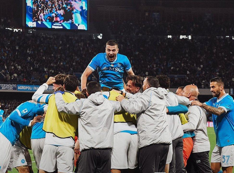 Napoli busca sostener la punta en una Serie A maacutes pareja que nunca