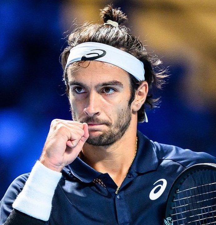 Musetti avanza a semifinales en el ATP de Atenas y suentildea con jugar las ATP Finals