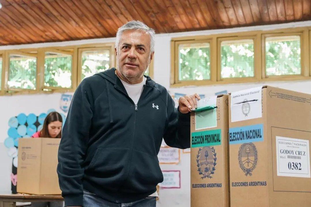 Crisis en la UCR- debate interno para elegir sucesor de Lousteau en medio de la debacle electoral