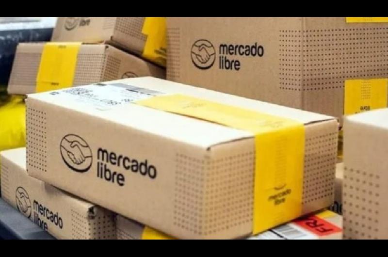 Tras el escaacutendalo con Shein en Pariacutes por las muntildeecas Mercado Libre va por las plataformas chinas en el paiacutes 