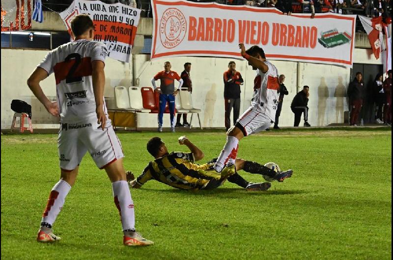 Deportivo Moroacuten vencioacute a Deportivo Madryn en la ida del Reducido de la Primera Nacional