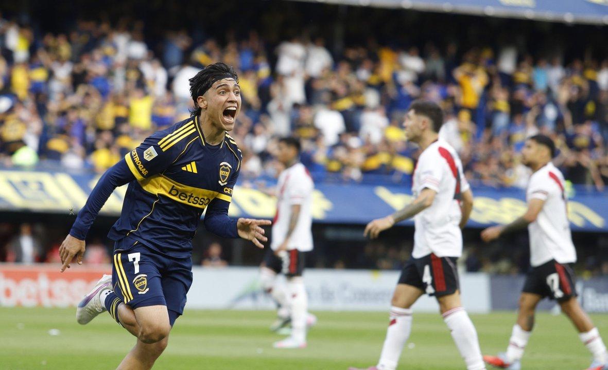 El gol del ldquoChanguitordquo Zeballos para poner en ventaja a Boca en el Superclaacutesico