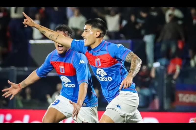 Tigre superoacute a Estudiantes y se metioacute en zona de clasificacioacuten