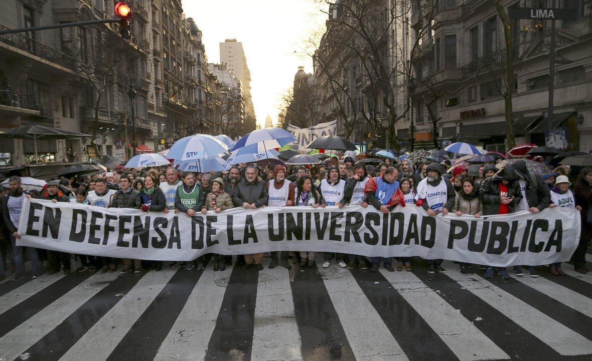Universidades nacionales convocan a un paro por tres diacuteas y reclaman la aplicacioacuten de la Ley de Financiamiento