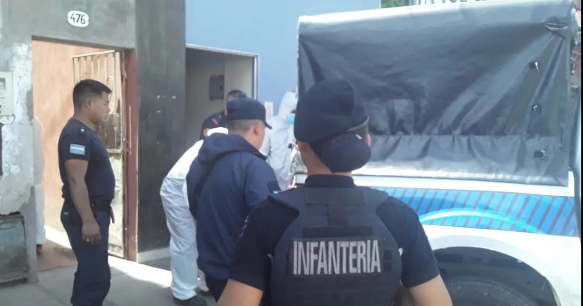 Encontraron a una mujer sin vida en barrio Gorriti- investigan un presunto femicidio