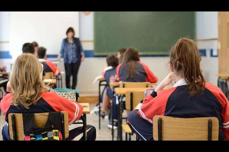 Desregulacioacuten- colegios privados ya no deberaacuten informar ni pedir aval estatal para fijar cuotas y matriacutecula