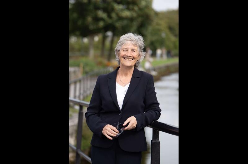 Catherine Connolly juroacute como deacutecima presidenta de Irlanda