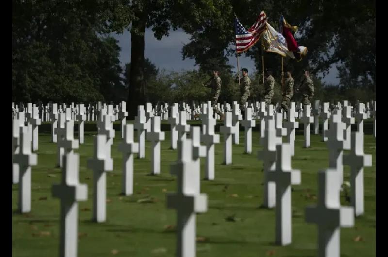 Retiraron discretamente un memorial que recuerda a soldados negros estadounidenses caiacutedos  