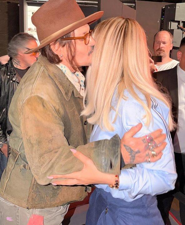 Tic Tac iquestMauro- Wanda Nara le agradecioacute a Johnny Deep por un particular gesto