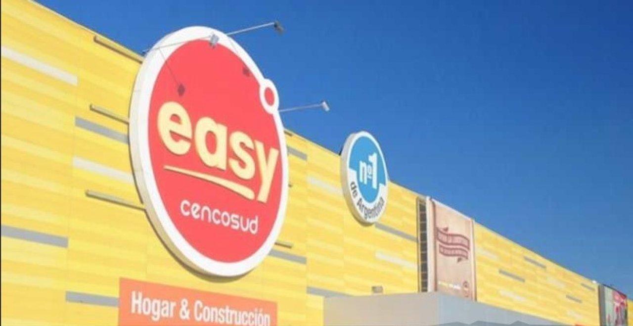Un grupo chileno candidato a comprar Carrefour cerroacute una tienda de construccioacuten en Argentina