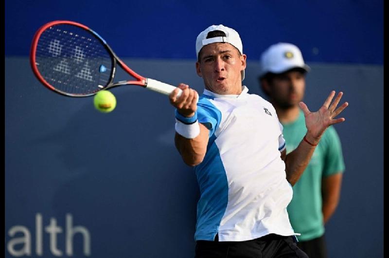 Sebastiaacuten Baacuteez perdioacute en primera ronda del Challenger de Montevideo y cierra un 2025 para el olvido