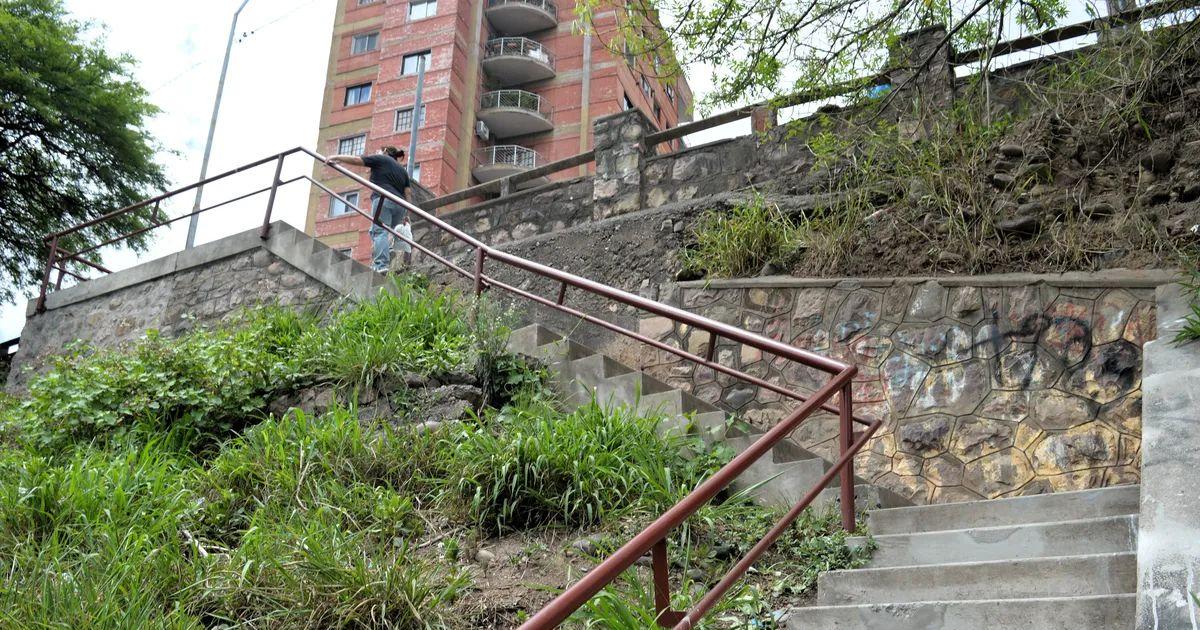 Iniciaraacuten nuevas obras de puesta en valor de escaleras de acceso a barrios capitalinos