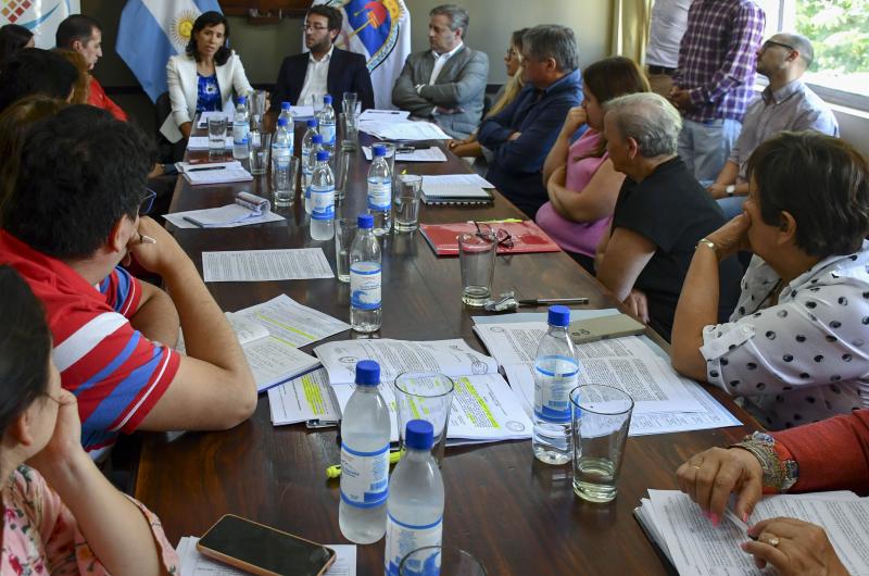 Concejales continuacutean analizando aspectos del presupuesto municipal para el antildeo 2026