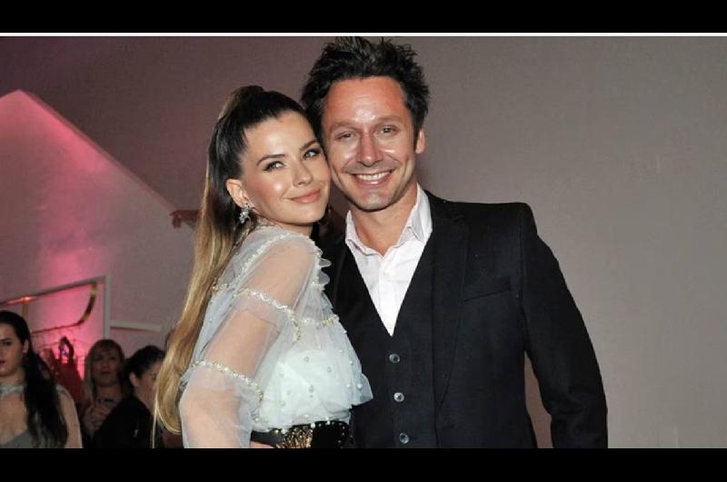 La China Suaacuterez contra Benjamiacuten Vicuntildea- Es maacutes fuerte que eacutel llorar en caacutemara