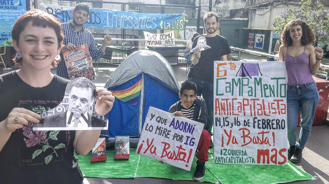 La iroacutenica respuesta de Manuel Adorni a un ldquoCampamento Anticapitalistardquo en la UBA- ldquoOjalaacute recauden muchordquo