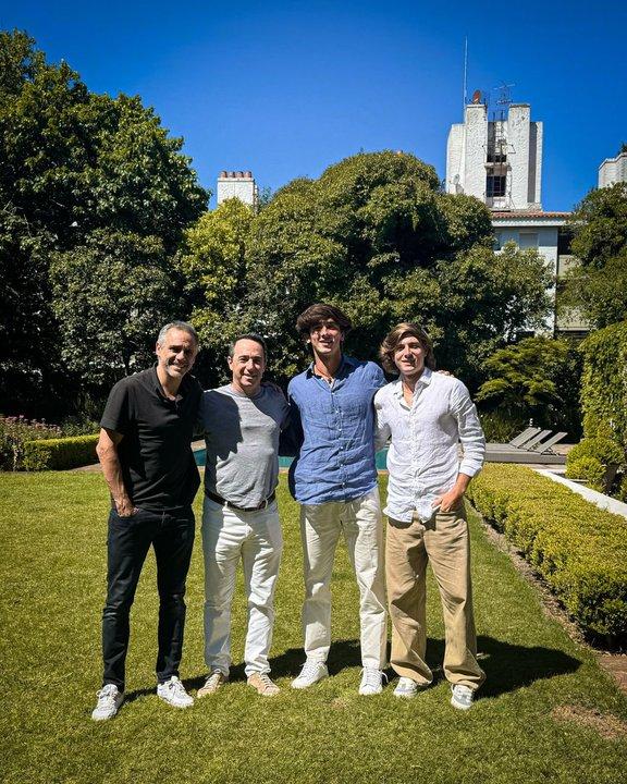 Los tenistas Lautaro Midon y Juan Manuel La Serna ganaron las becas Galperiacuten al meacuterito