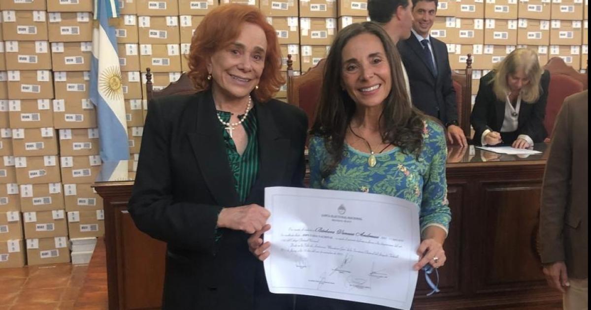 Diputados nacionales recibieron sus diplomas
