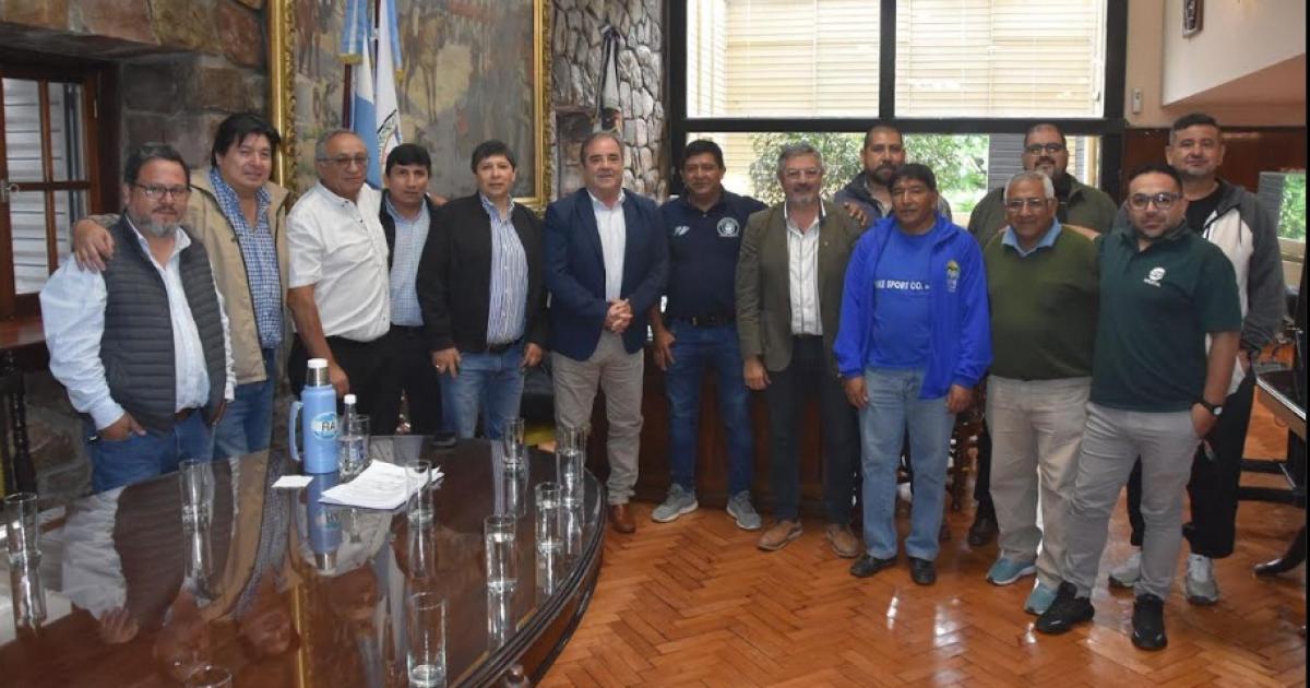 CGT planteoacute temas de paritarias estatal y la situacioacuten que aqueja el sector privado