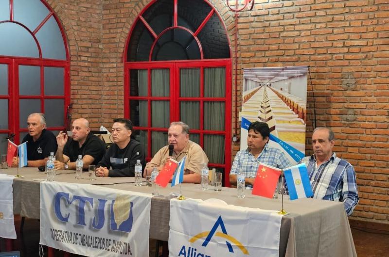 Fijaron pautas de calidad de tabaco junto a empresas internacionales