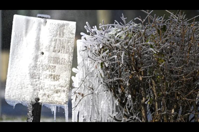 Un golpe polar obliga a abrigarse en paraiacutesos tropicales de EEUU como Tampa y Orlando