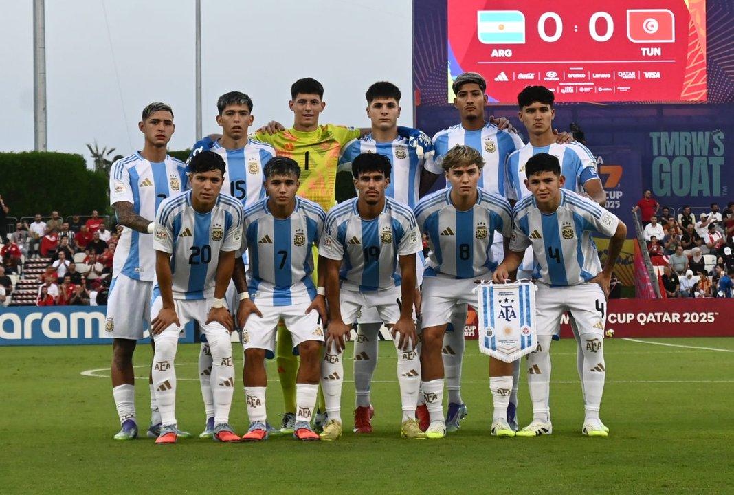 Argentina y Meacutexico se cruzan por los 16avos del Mundial Sub 17 de Qatar