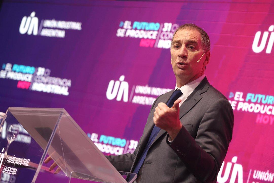 Santilli dijo que los empresarios son ldquocentralesrdquo y pidioacute un diaacutelogo ldquomadurordquo con el sindicalismo