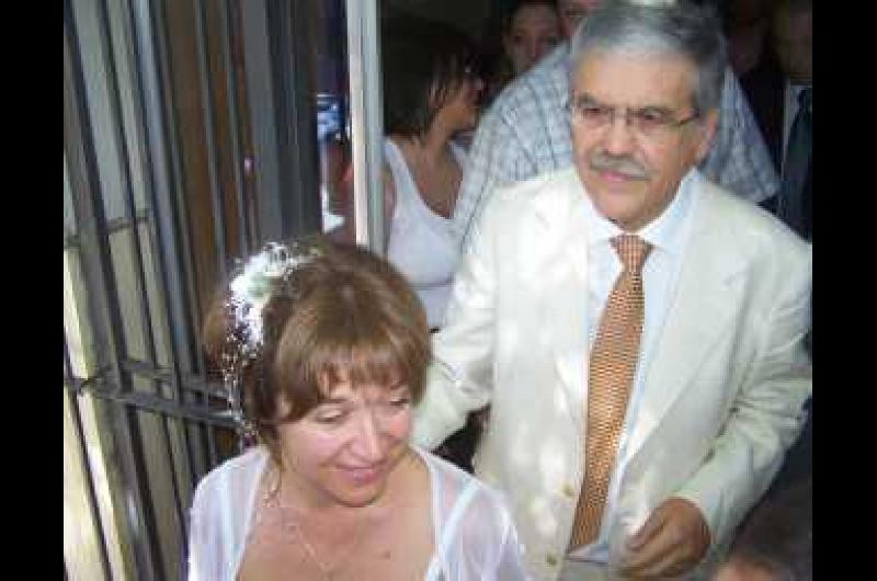 Esposa de Julio De Vido lo visitoacute en el penal de Ezeiza