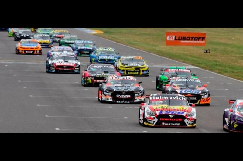 Agustiacuten Canapino va por el tiacutetulo anticipado del Turismo Carretera en Toay