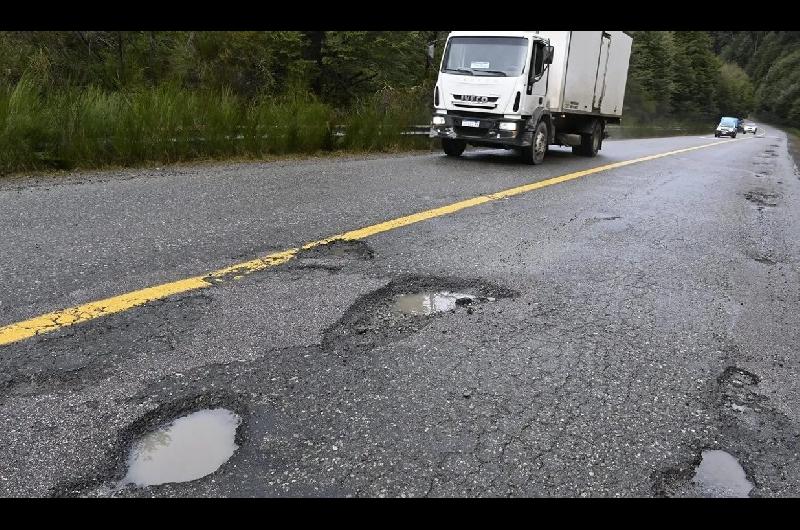 Fallo judicial- ordenan arreglos inmediatos en la Ruta 40 tras presentacioacuten del gobernador Weretilneck
