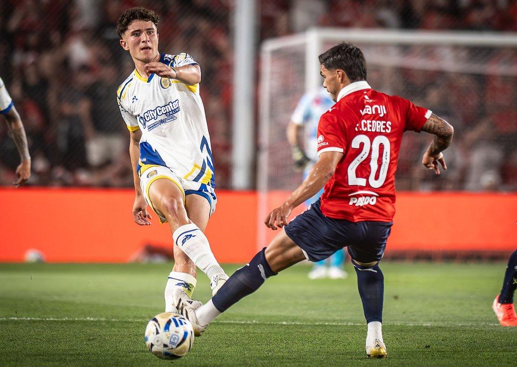 Una figura de Rosario Central fue expulsada luego de la derrota ante Independiente y se perderiacutea los playoffs