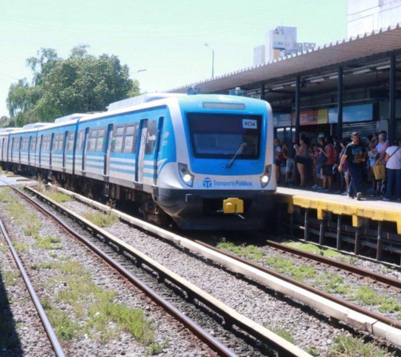 Trenes Argentinos- trabajadores denuncian falta de mantenimiento escasez de personal y salarios de ldquopobrezardquo
