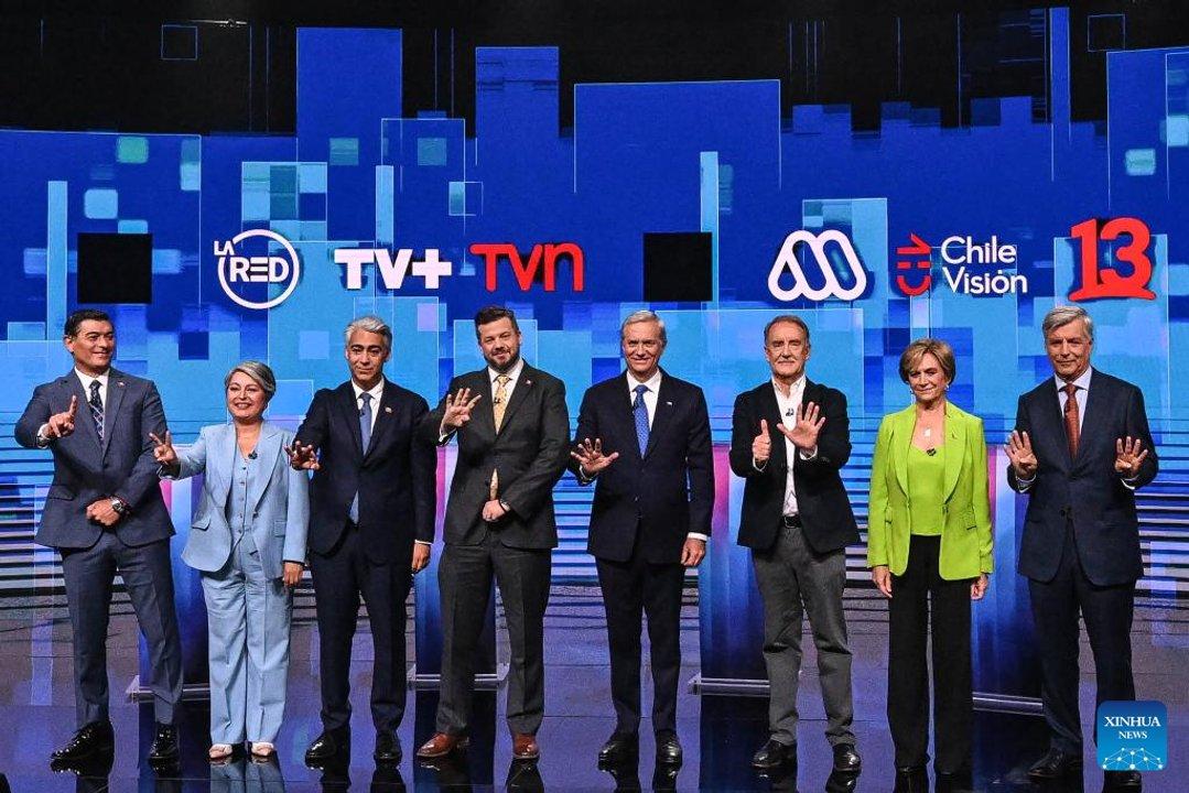 Maacutes de 15 millones de personas eligen nuevo presidente en Chile