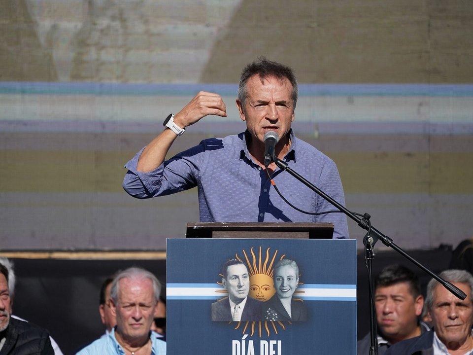 La CGT se planta ante la reforma laboral- ldquoBajen los impuestos que es la reforma que necesita la Argentinardquo