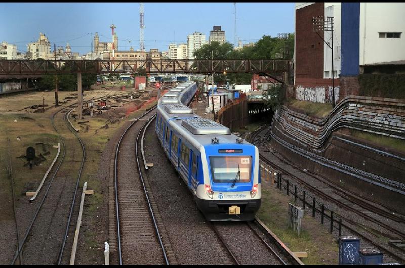Revelan la inviabilidad de privatizar la liacutenea del tren Sarmiento- ldquoNadie la quiera comprarrdquo