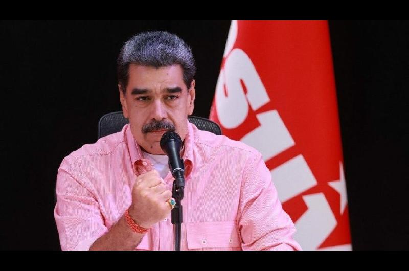 La icoacutenica cancioacuten que eligioacute Nicolaacutes Maduro como respuesta a Estados Unidos