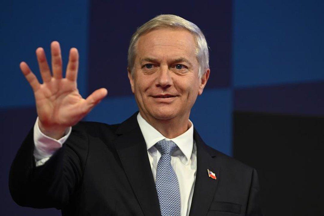 Katz espera llegar al balotaje pero si no lo hace apoyaraacute a una lista ldquocontraria al gobiernordquo 