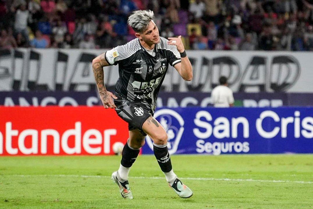 Central Coacuterdoba empatoacute 1-1 con Banfield y dejoacute pasar una buena chance de terminar segundo en la Zona A