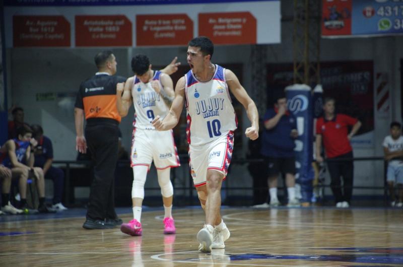 Jujuy Baacutesquet hizo un muy buen partido y le ganoacute a Independiente 