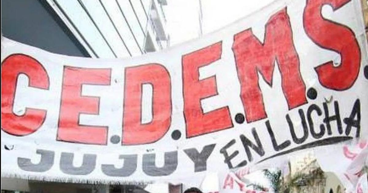 Paro de docentes en rechazo a oferta salarial 