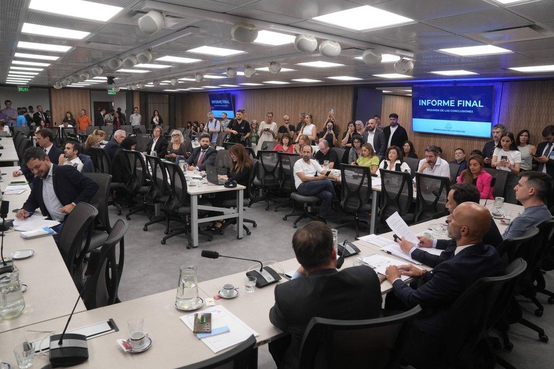 Informe comisioacuten Libra- ldquoEl Congreso debe evaluar si Milei incurrioacute en mal desempentildeordquo