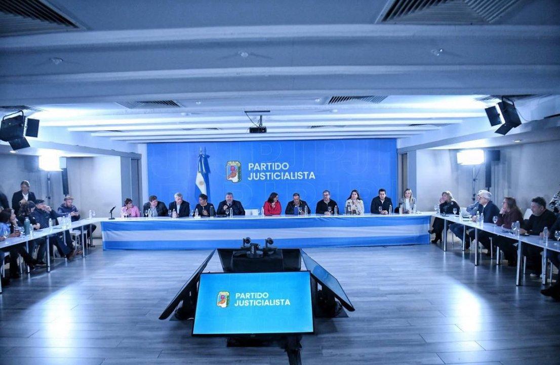 El PJ estaacute reunido para definir ldquoestrategiardquo ante las reformas de Milei