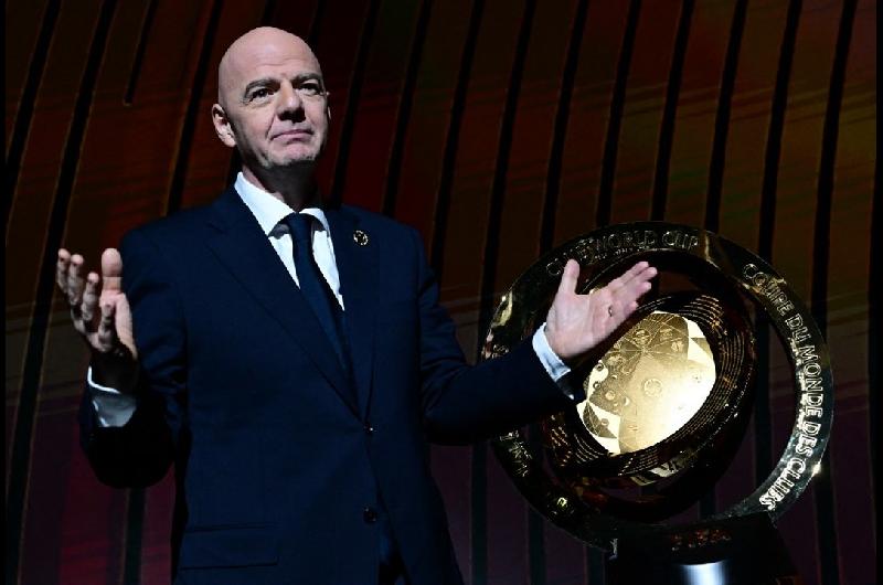 Gianni Infantino elogioacute a Seleccioacuten argentina- ldquoSuentildean con la cuarta estrellardquo