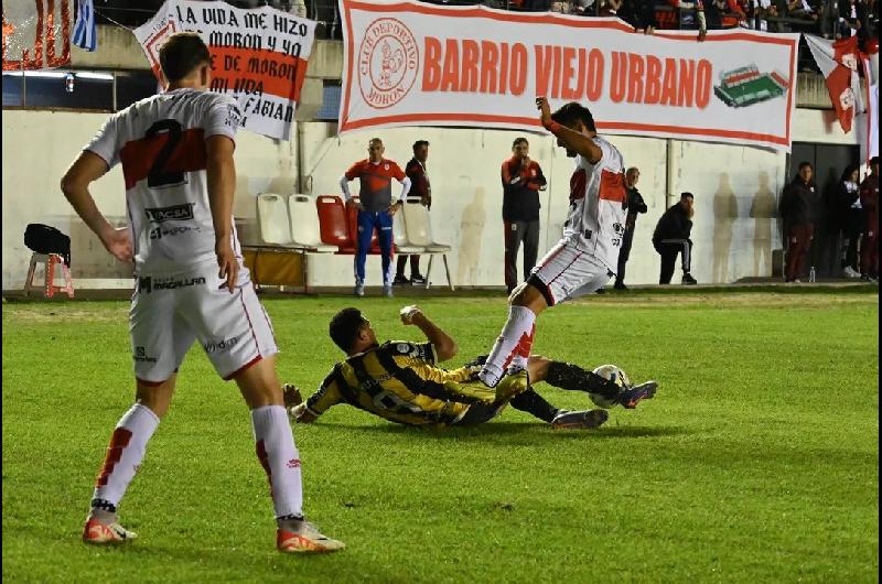 Las sanciones del Tribunal de Disciplina a Madryn y Moroacuten tras el escaacutendalo