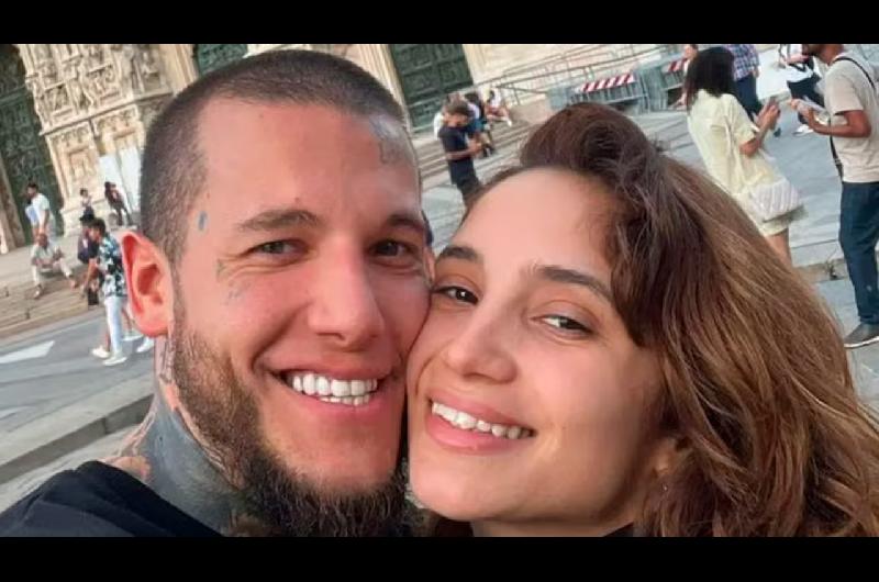 La foto hot de Alex Caniggia y Melody Luz desde la cama