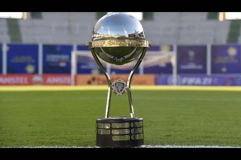Lanuacutes y Atleacutetico Mineiro se enfrentan en la gran final de la Copa Sudamericana